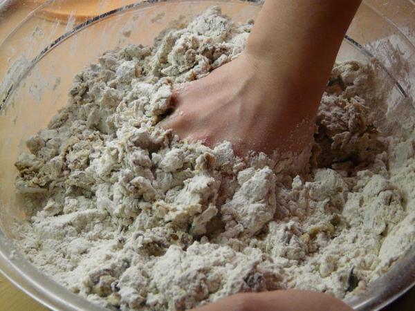 Preparar huevo para jilgueros - Paso 3